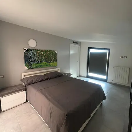 Apartman In My Place *